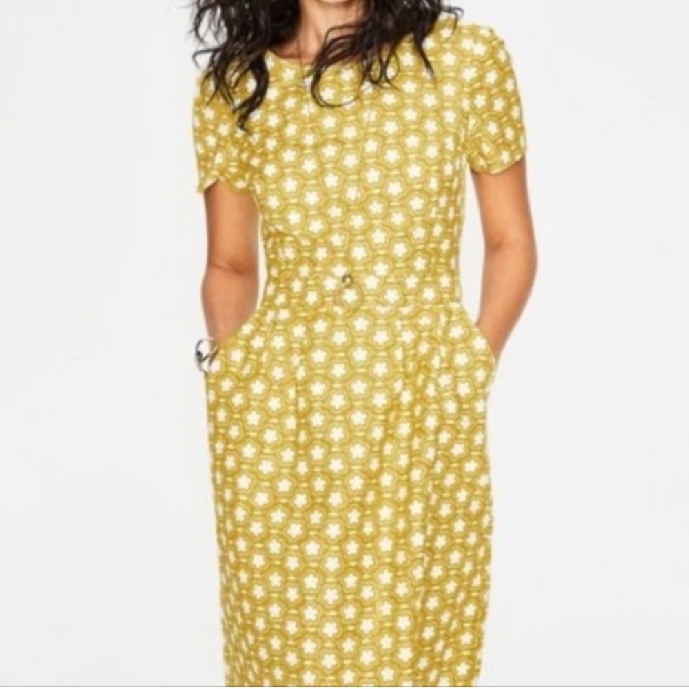 Yellow Floral Short-Sleeve Sheath Dress